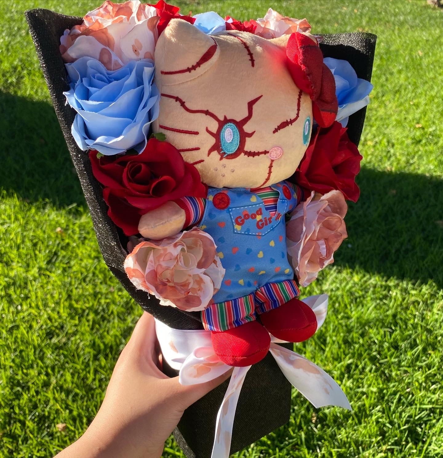 killer kitty big artificial plush bouquet