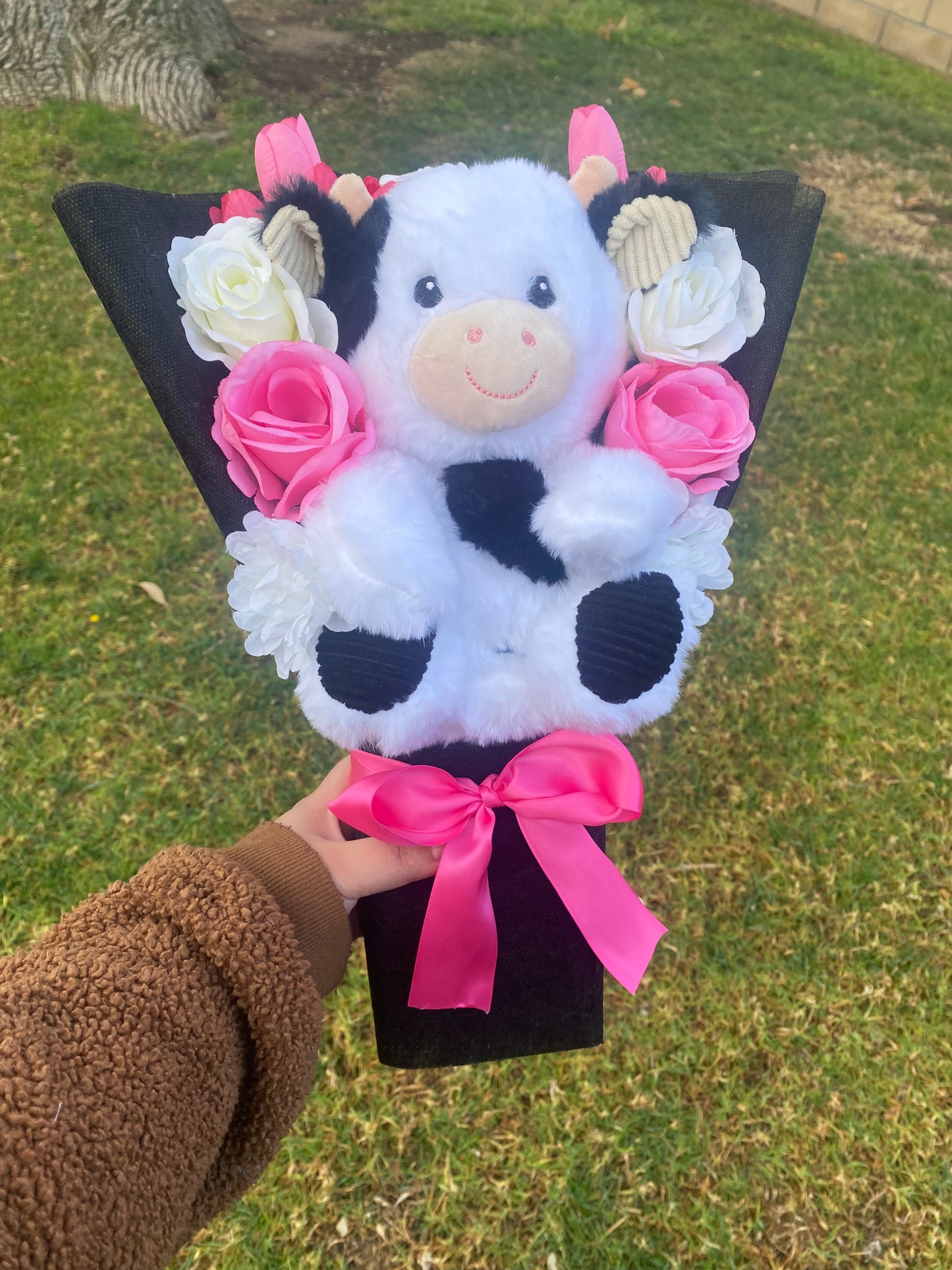 cow big plush bouquet