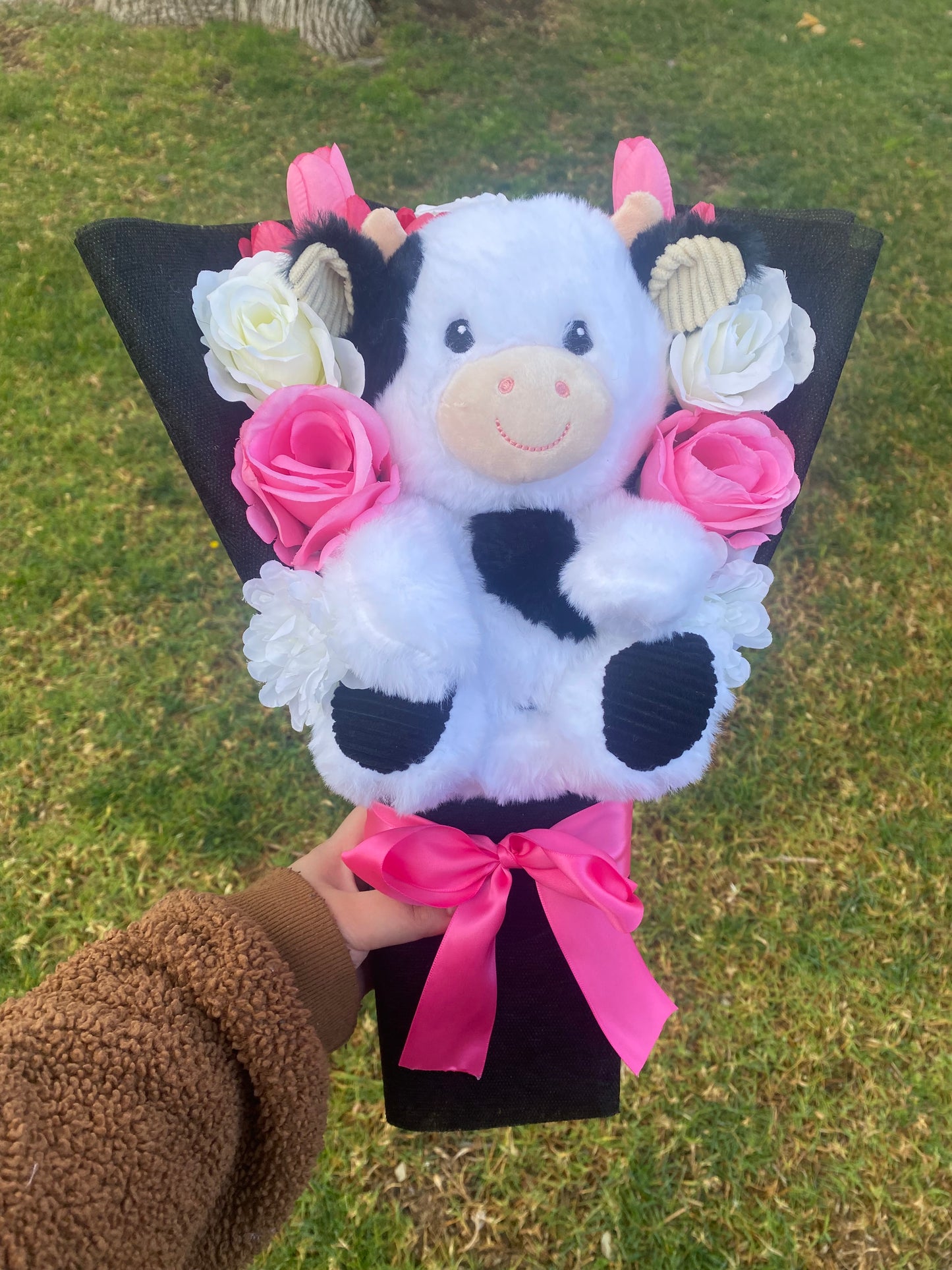 cow big plush bouquet